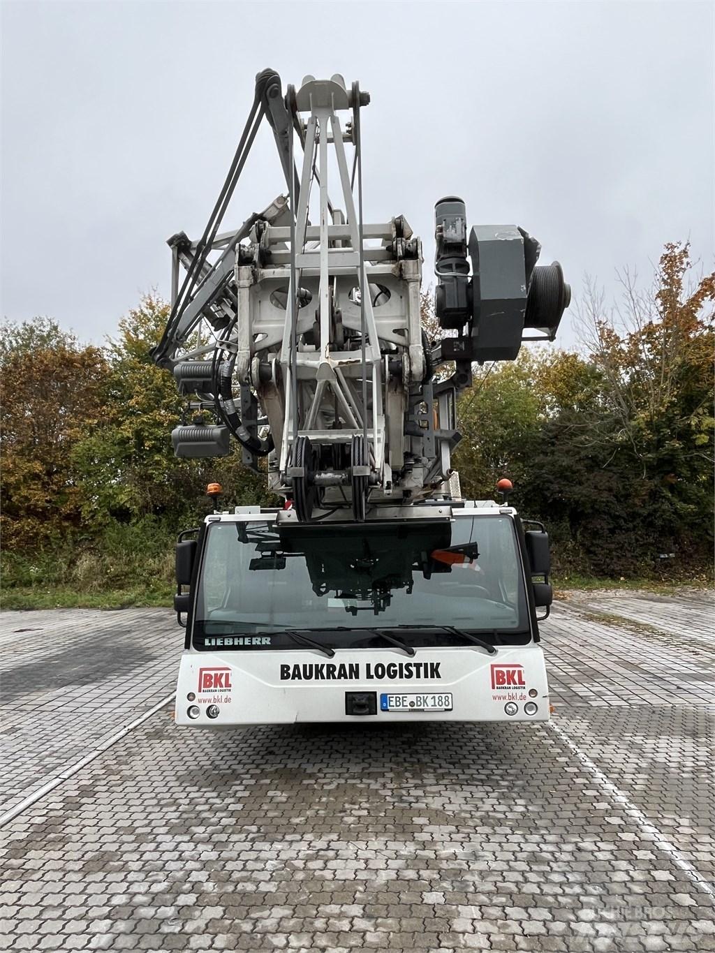Liebherr MK 88 Visurgājēji celtņi