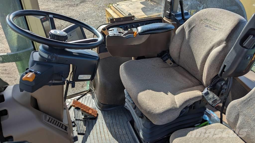 John Deere 8530 Traktori