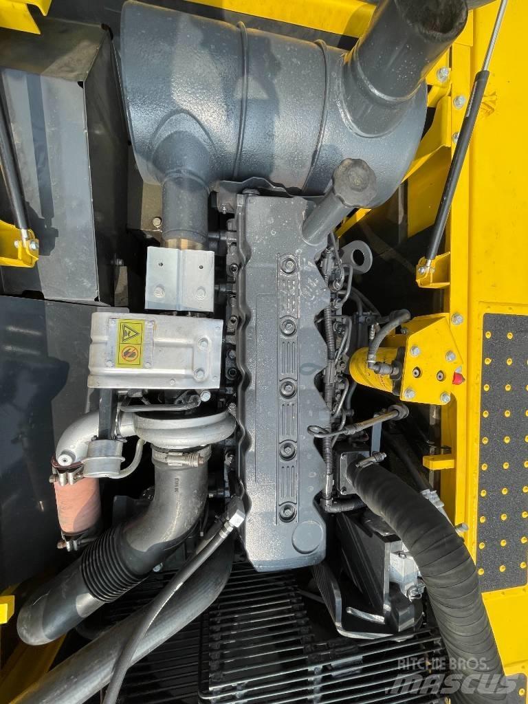 Komatsu PC 220 Kāpurķēžu ekskavatori