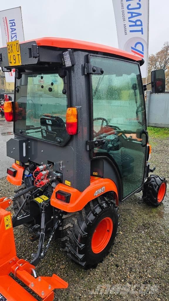 Kubota BX 231 D-C Kompaktie traktori