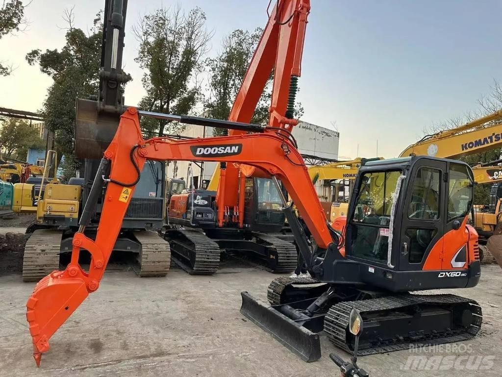 Doosan DX60-9C Mini ekskavatori < 7 t