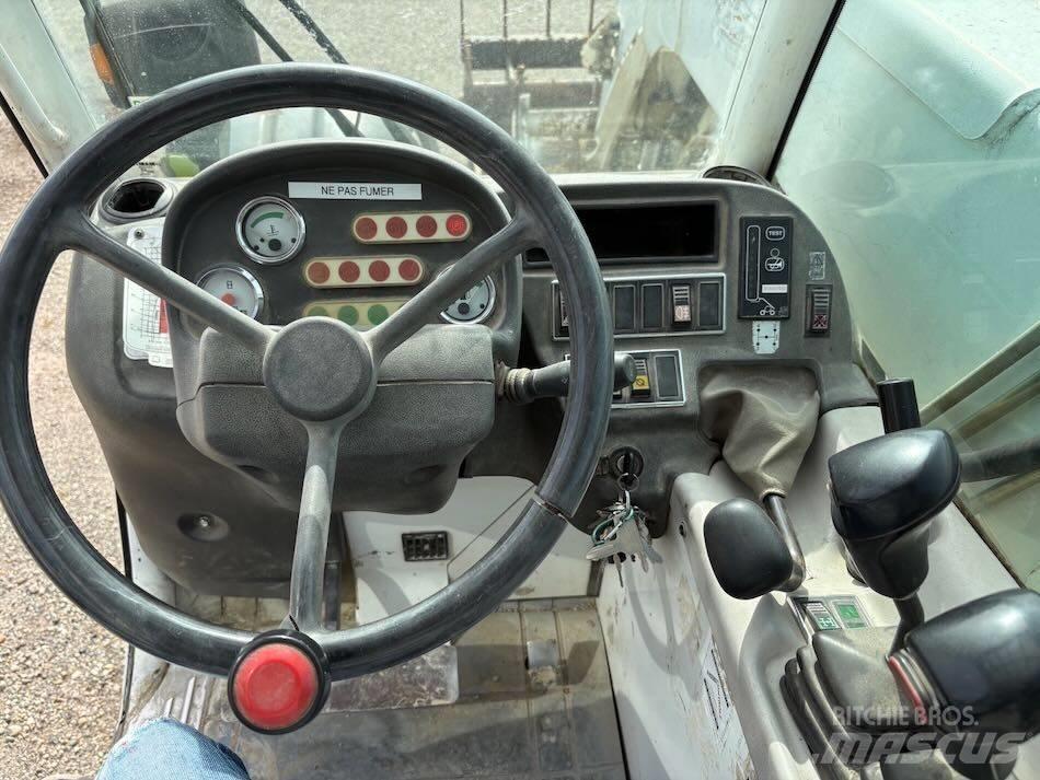 Manitou MT 732 Teleskopiskie manipulatori