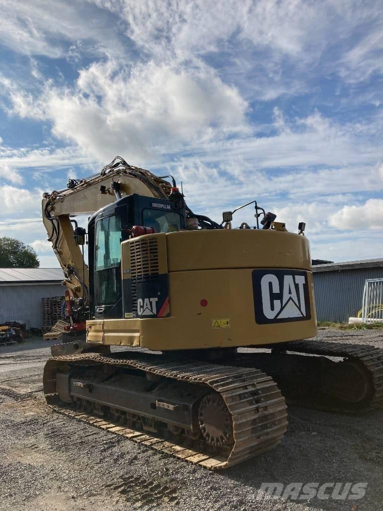 CAT 321 D Kāpurķēžu ekskavatori