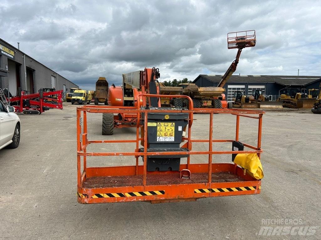 JLG 860 SJ Teleskopiskie pacēlāji