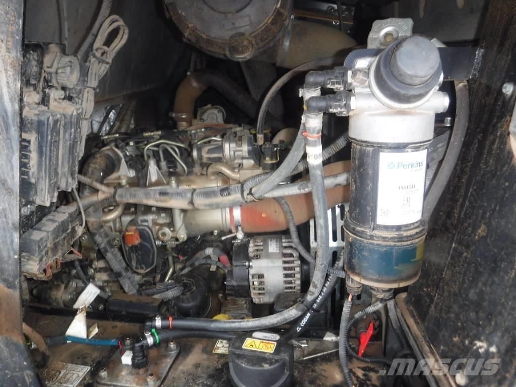 Mecalac 6 MDX Mini pašizgāzēji