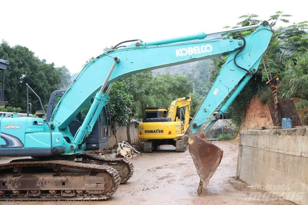 Kobelco SK 200-8 Kāpurķēžu ekskavatori