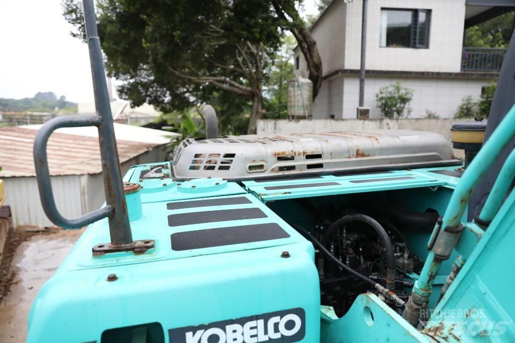 Kobelco SK 200-8 Kāpurķēžu ekskavatori