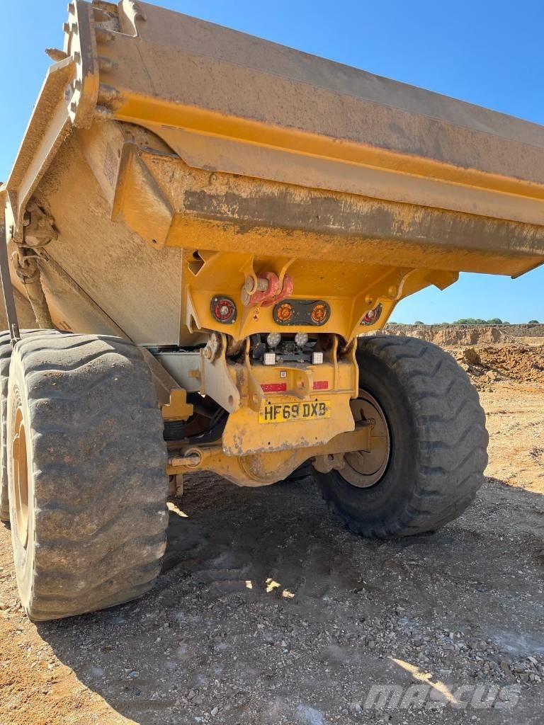 Bell B 25 E Artikulētie pašizgāzēji