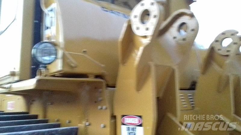 CAT D9G Kāpurķēžu buldozeri