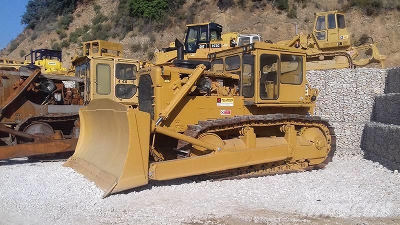 CAT D9G Kāpurķēžu buldozeri