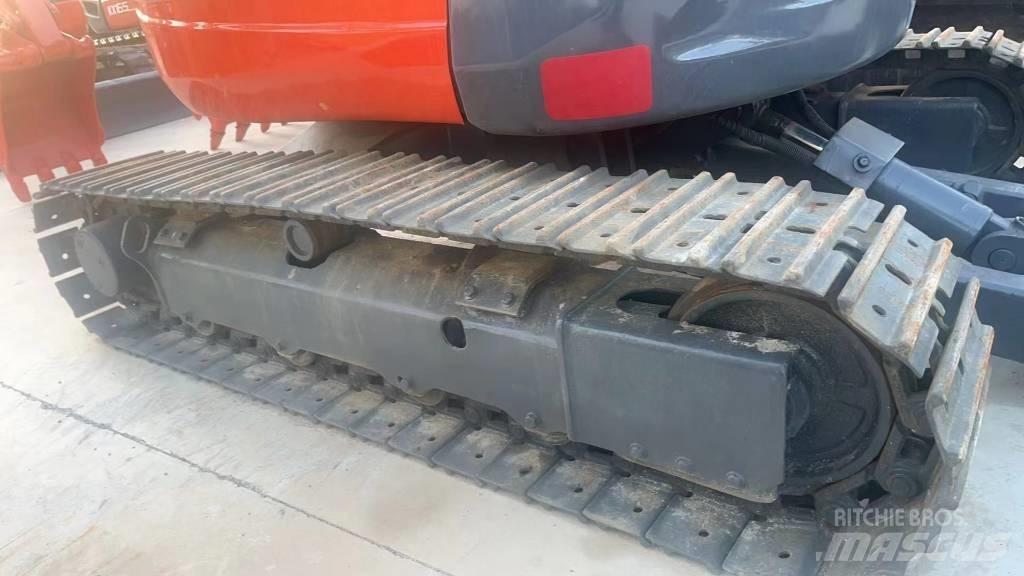 Kubota U 35 Kāpurķēžu ekskavatori