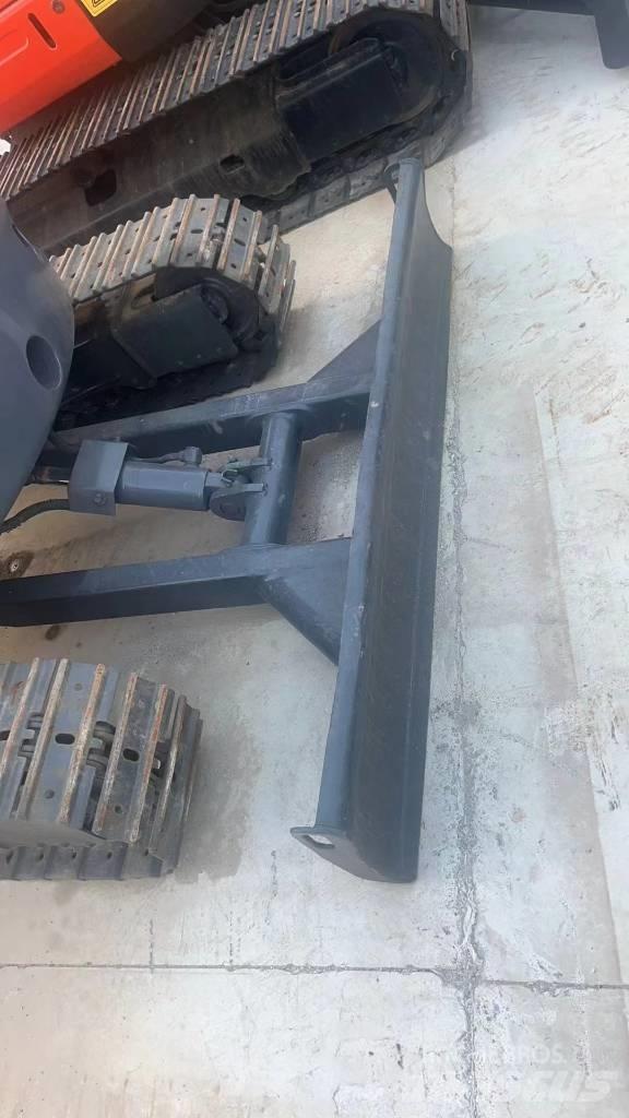 Kubota U 35 Kāpurķēžu ekskavatori
