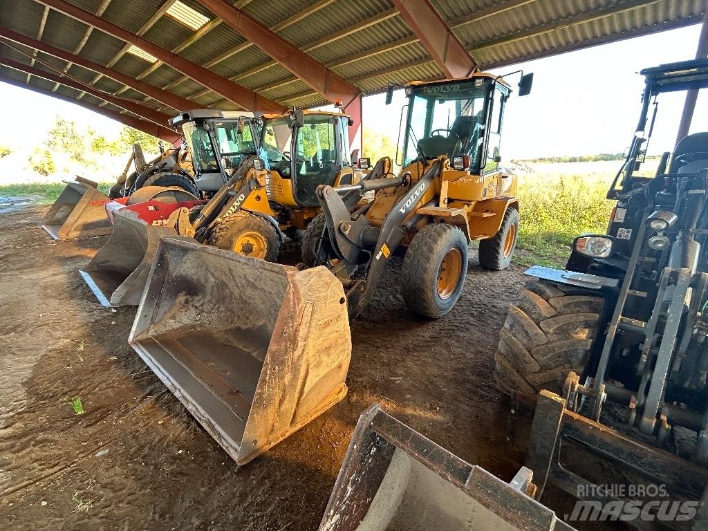 Volvo L 30 G Iekrāvēji uz riteņiem