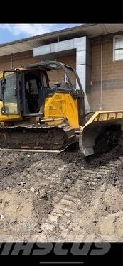 John Deere 650 KLGP Kāpurķēžu buldozeri