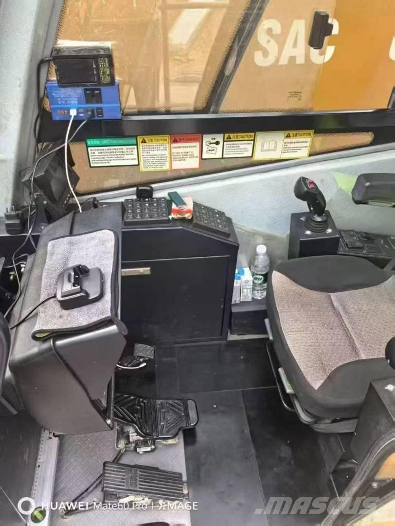 Sany SAC7000 T7 Visurgājēji celtņi