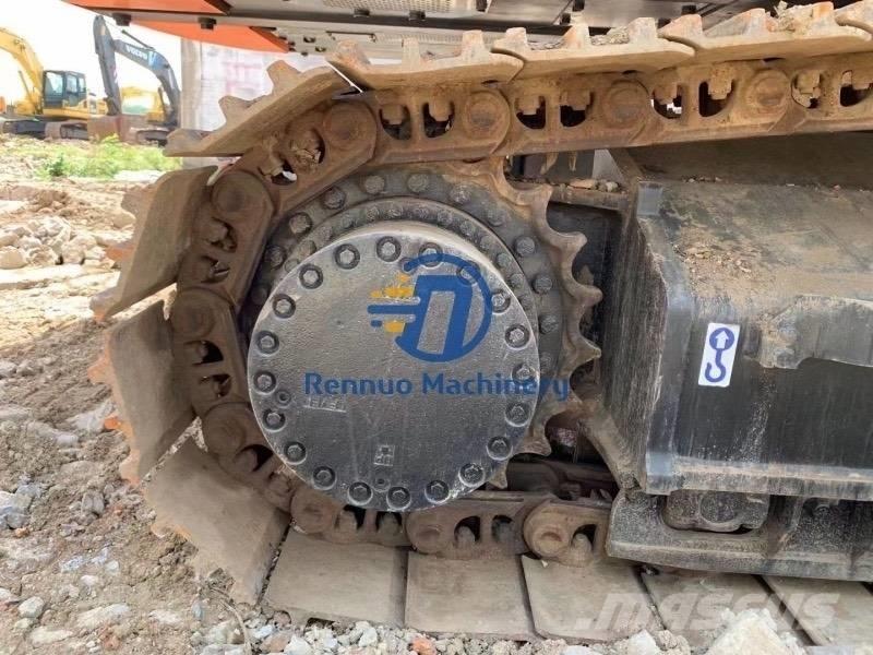 Hitachi ZX 350 Kāpurķēžu ekskavatori