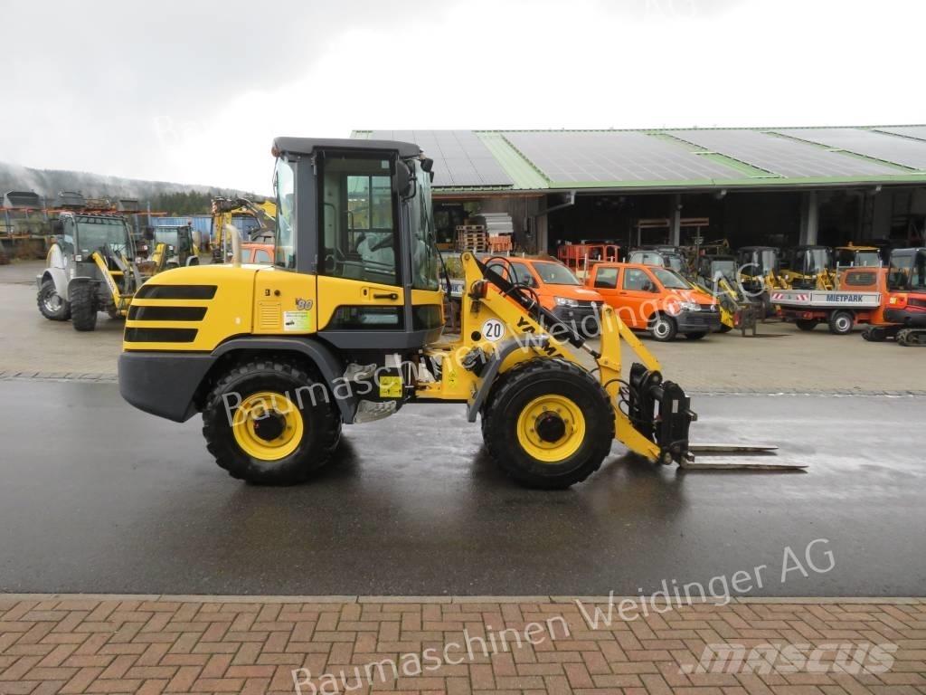 Yanmar V 80 Iekrāvēji uz riteņiem