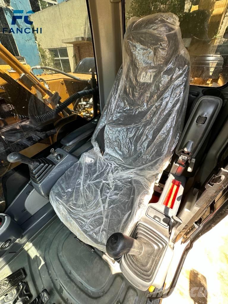 CAT 329 Kāpurķēžu ekskavatori