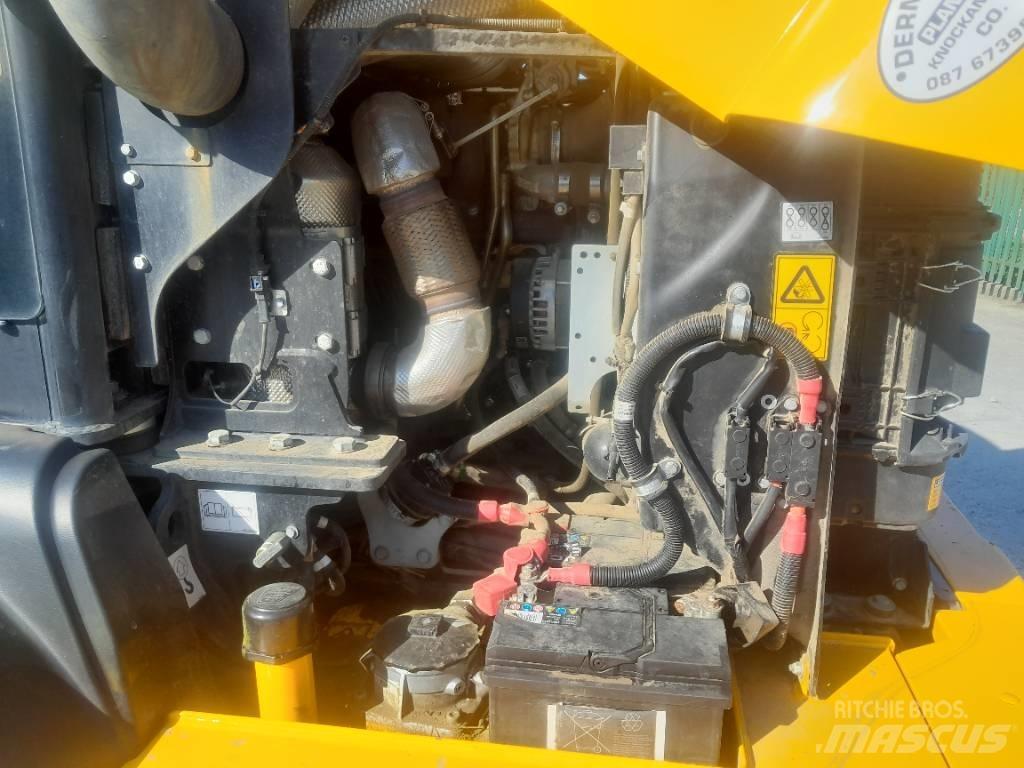 JCB TM 320 S Lauksaimniecības pacēlāji