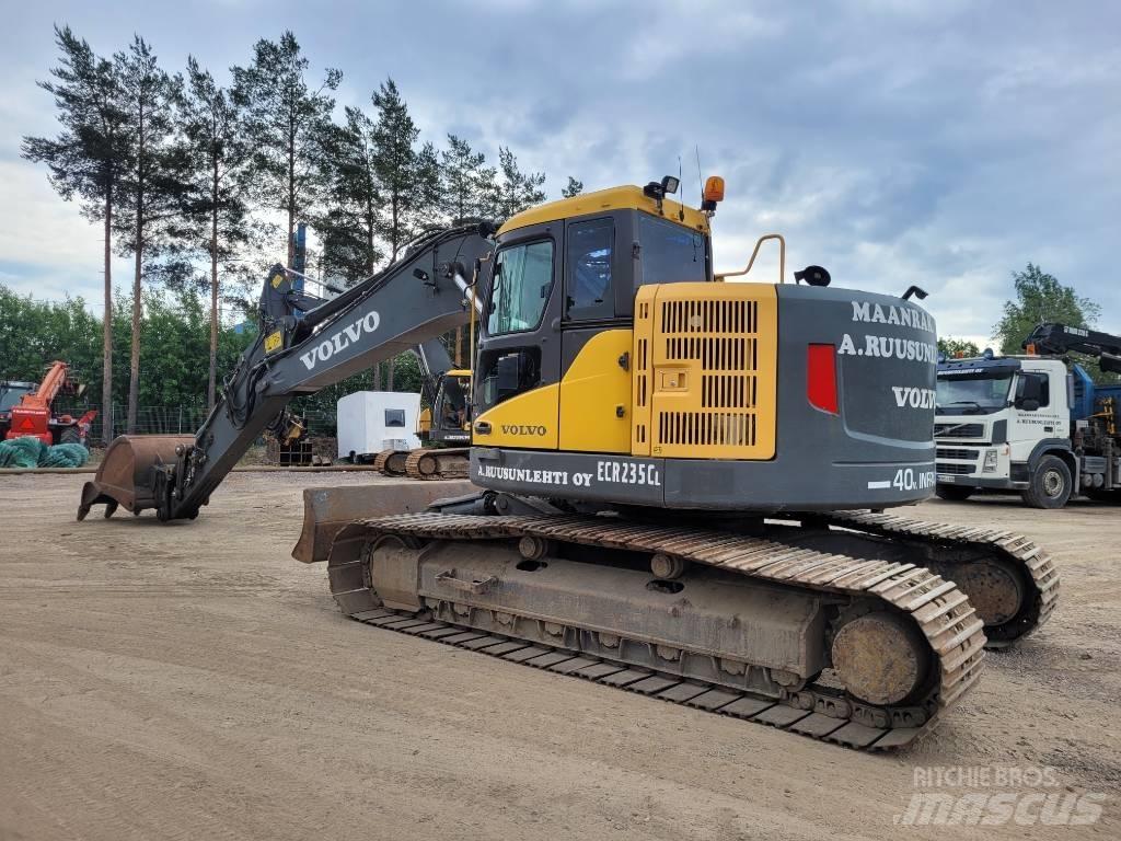 Volvo ECR 235 C L Kāpurķēžu ekskavatori