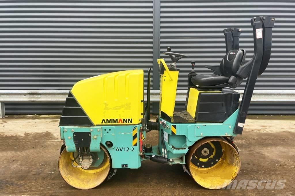 Ammann AV 12-2 Divvalču grunts veltņi