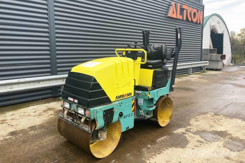 Ammann AV 12-2 Divvalču grunts veltņi