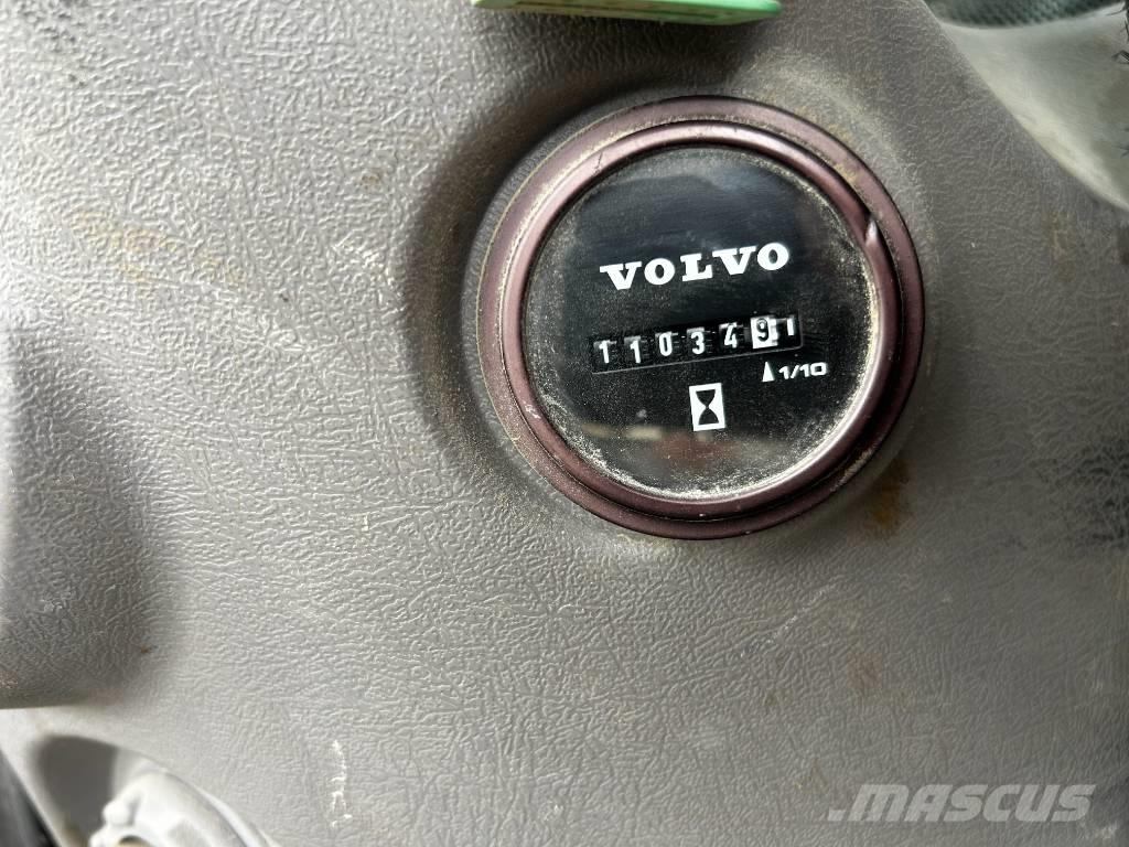 Volvo EC750EL Kāpurķēžu ekskavatori