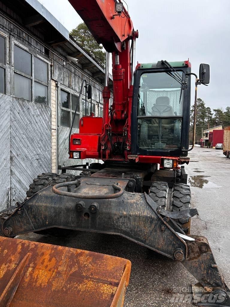 JCB JS 130 W Ekskavatori uz riteņiem