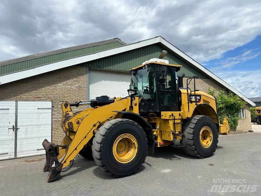CAT 950G Iekrāvēji uz riteņiem