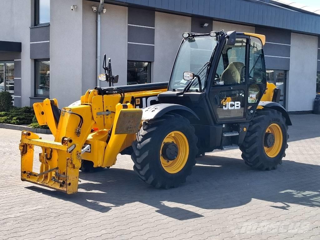 JCB 535-125 Hiviz Teleskopiskie manipulatori