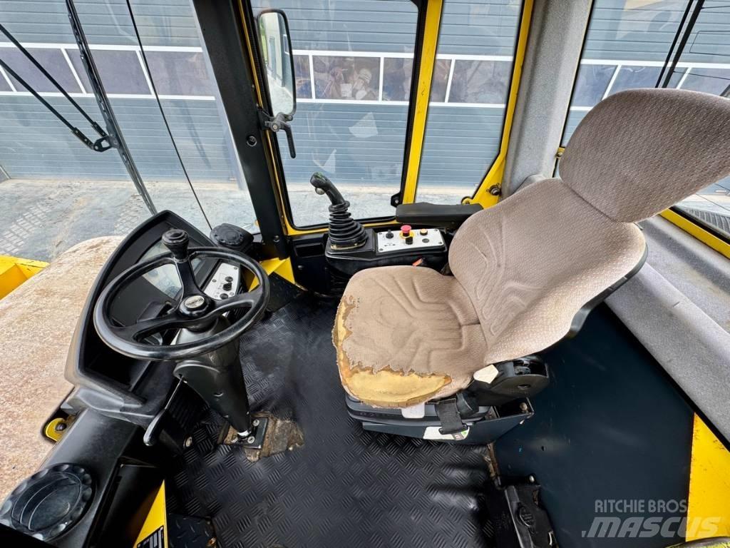 Bomag BW 216 D H-4 Vienvalča grunts veltņi