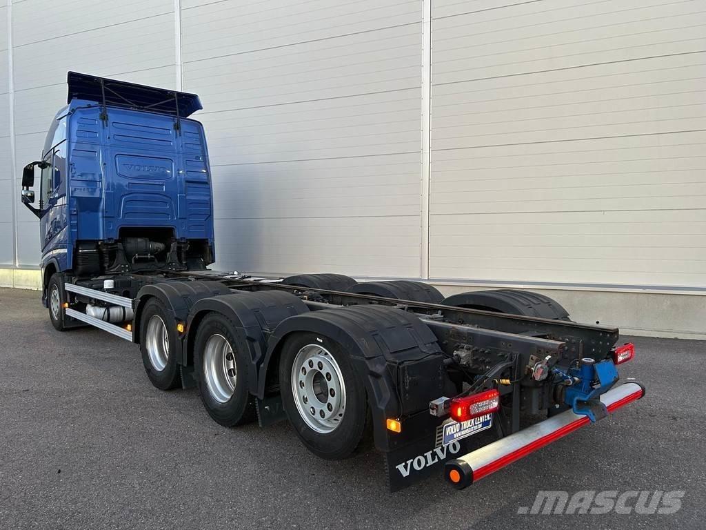 Volvo FH Šasija ar kabīni