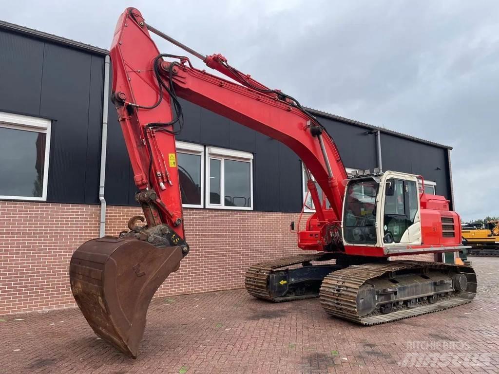Hitachi ZX300LC-6 Kāpurķēžu ekskavatori