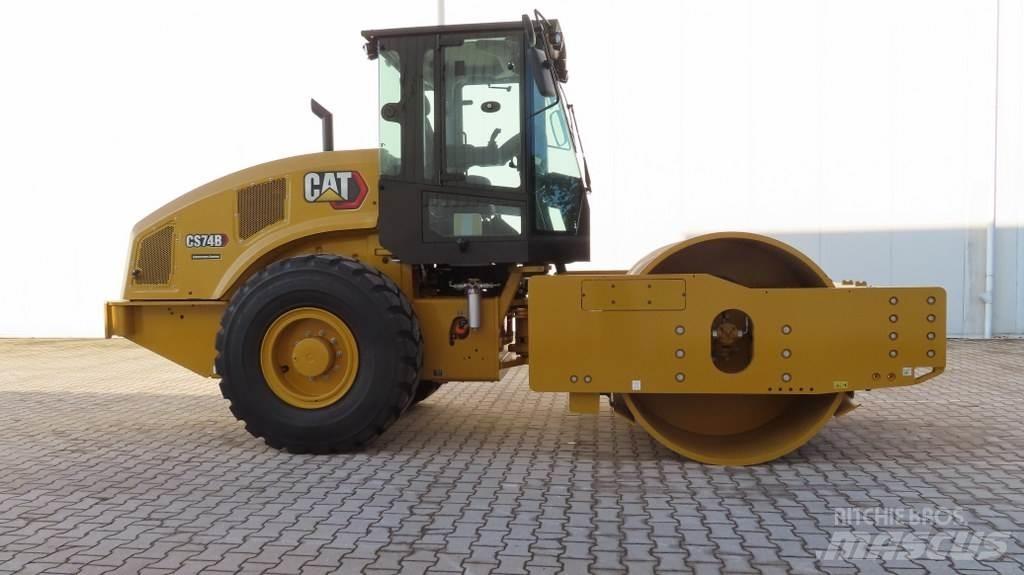 CAT CS74B Vienvalča grunts veltņi