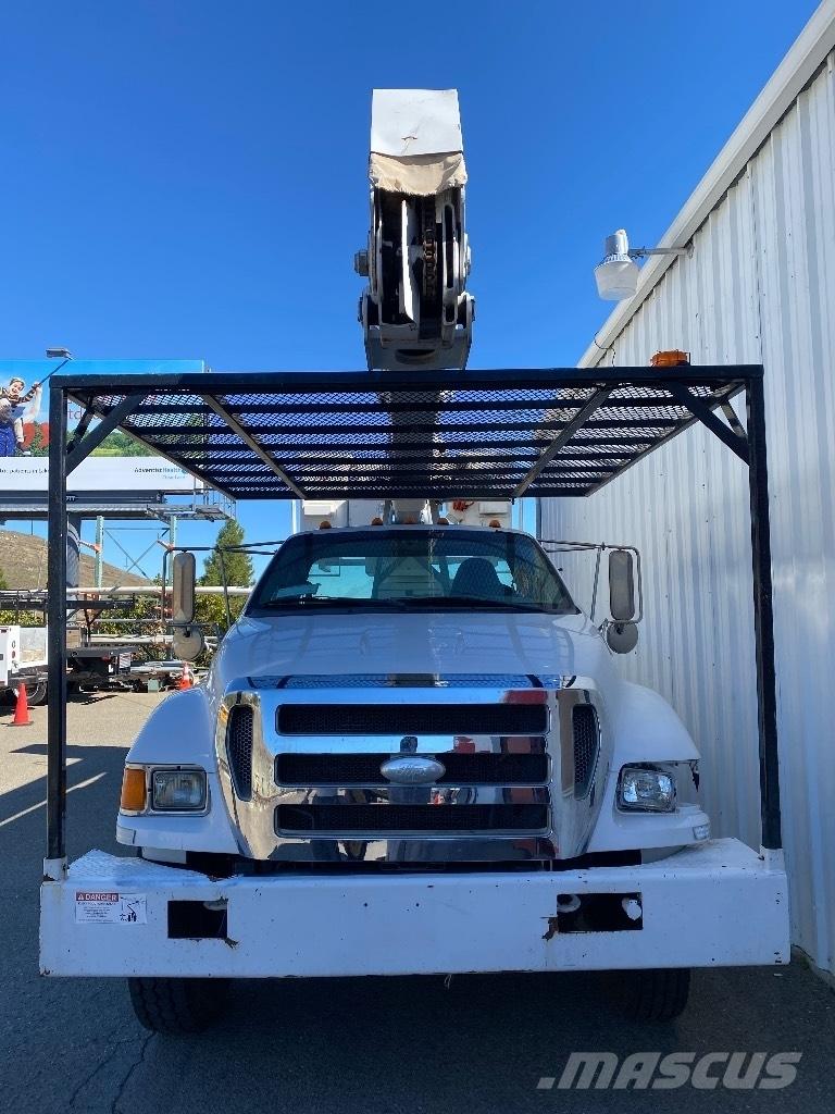Ford F 750 SD Pacēlāji uz automašīnas bāzes