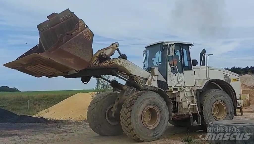 CAT 966 H Iekrāvēji uz riteņiem