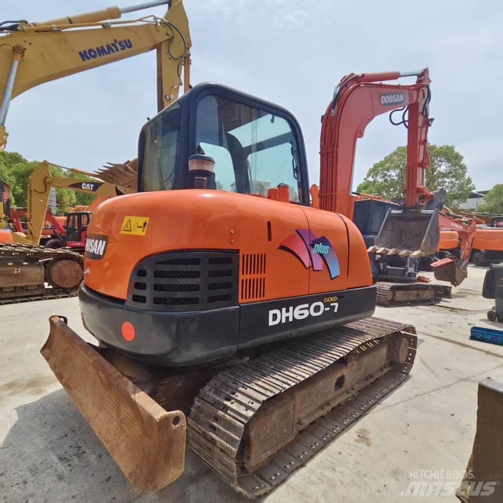 Doosan DH 60 Mini ekskavatori < 7 t