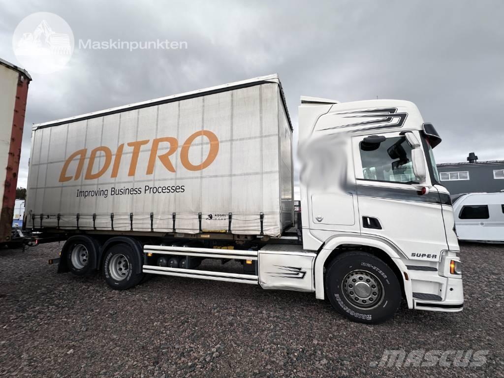 Scania R 580 Smagās mašīnas ar konteineriem