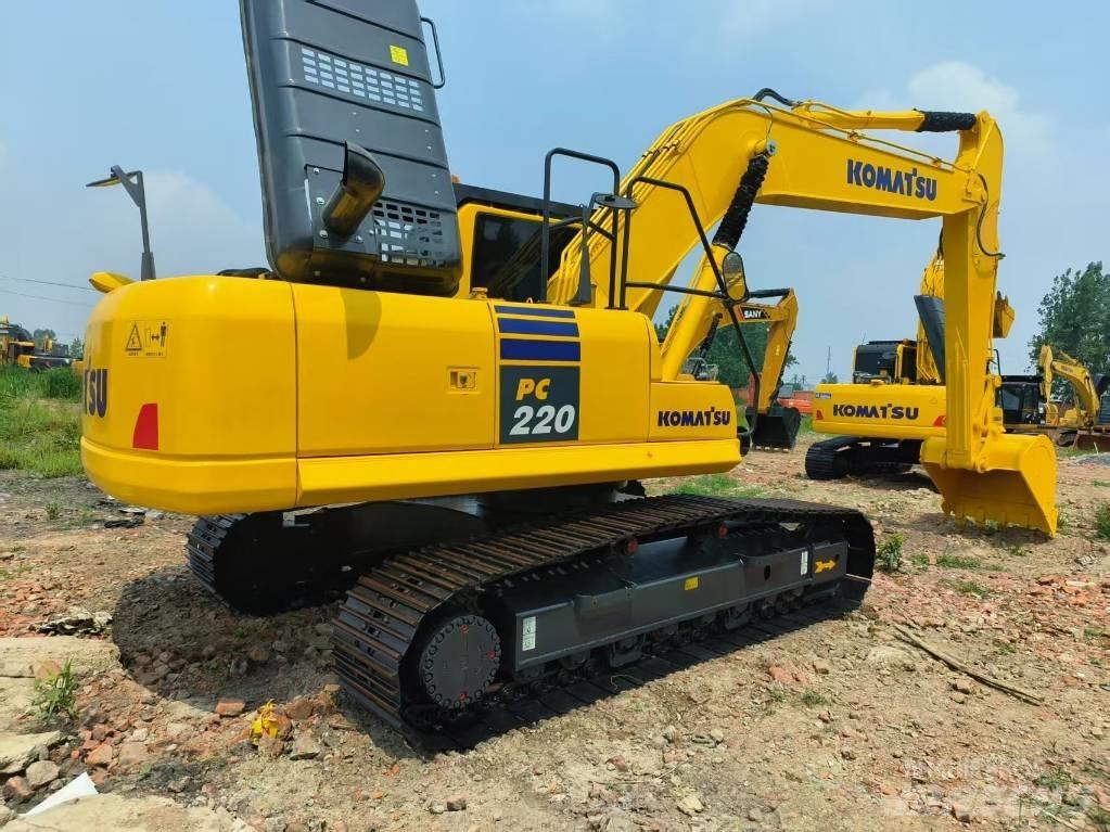 Komatsu PC 220-8 Kāpurķēžu ekskavatori