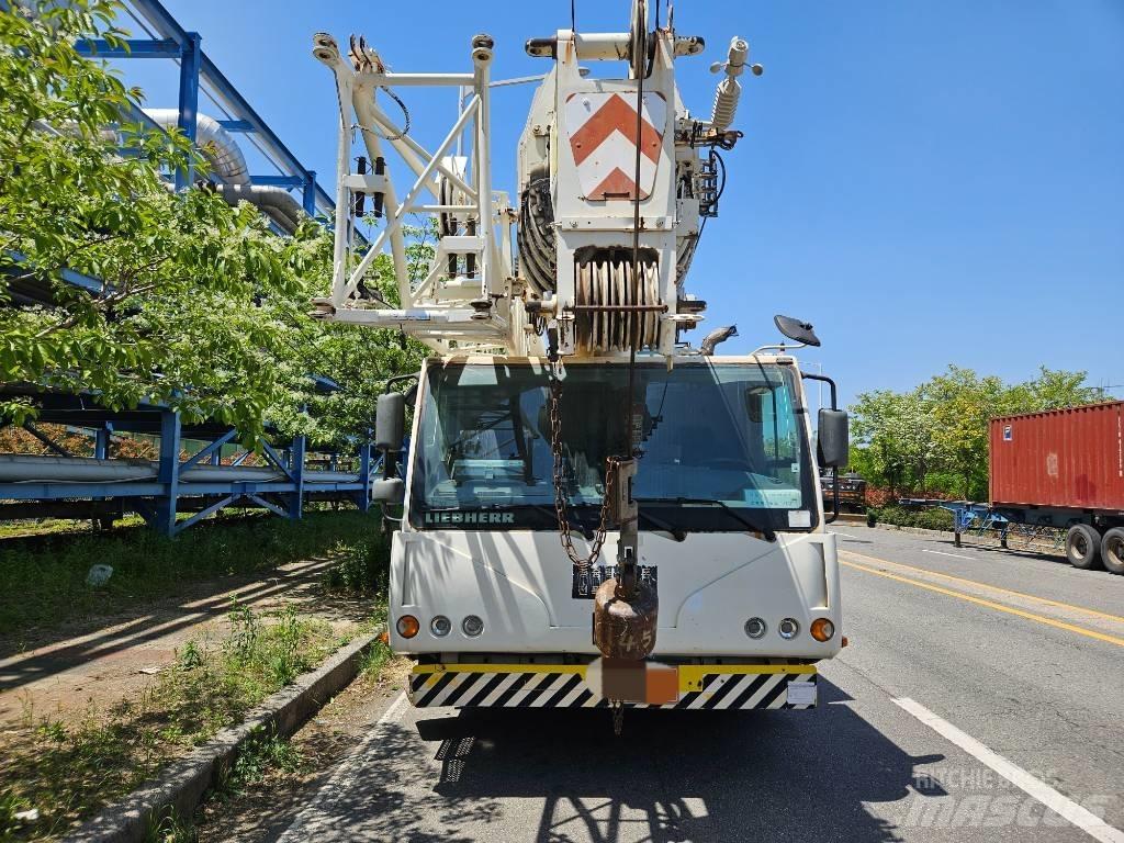Liebherr LTM1055 Visurgājēji celtņi