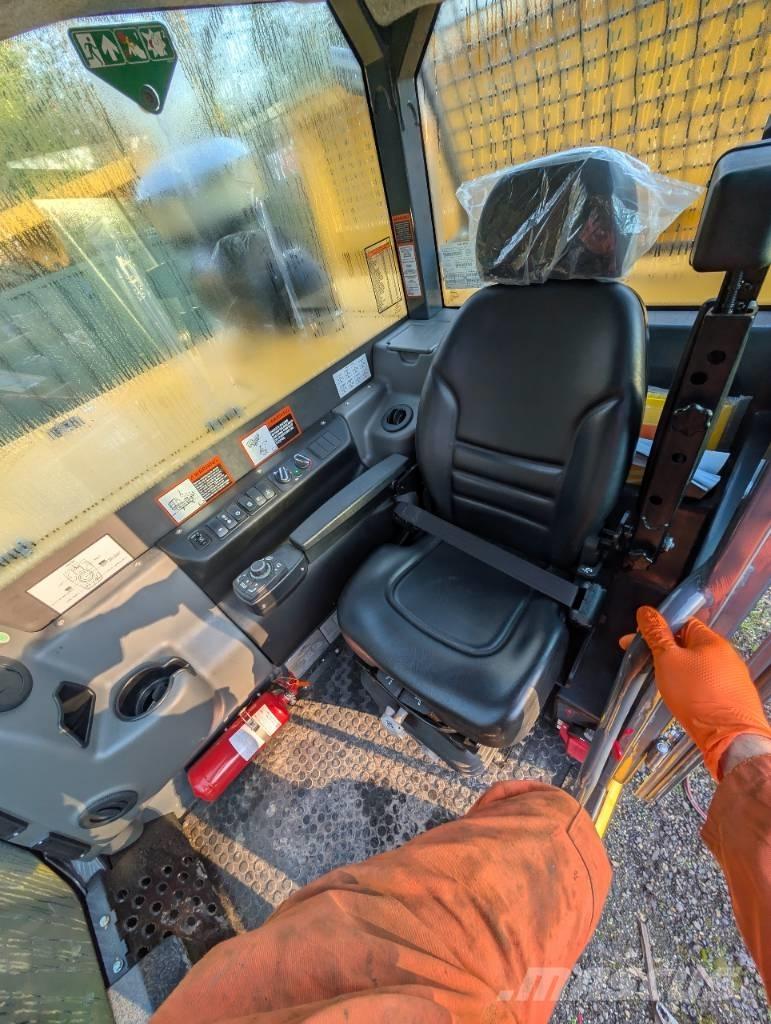 Bell TC7A Kāpurķēžu pašizkrāvējs