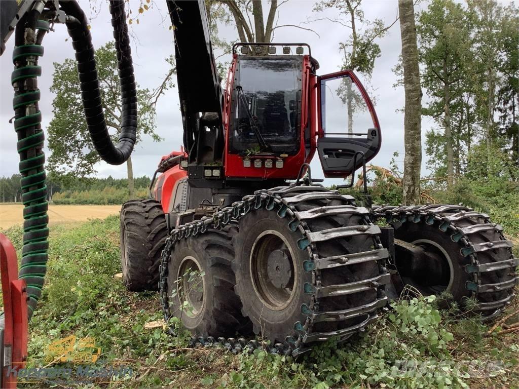 Komatsu 951 Harvesteri