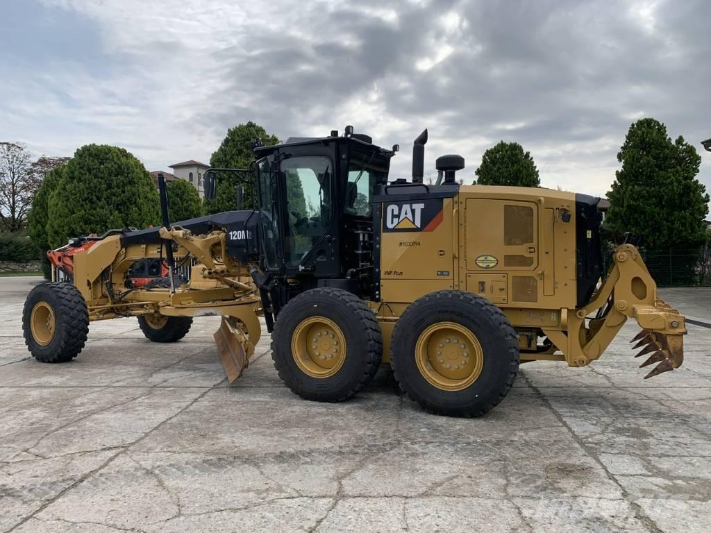 CAT 120 M 2 Greideri
