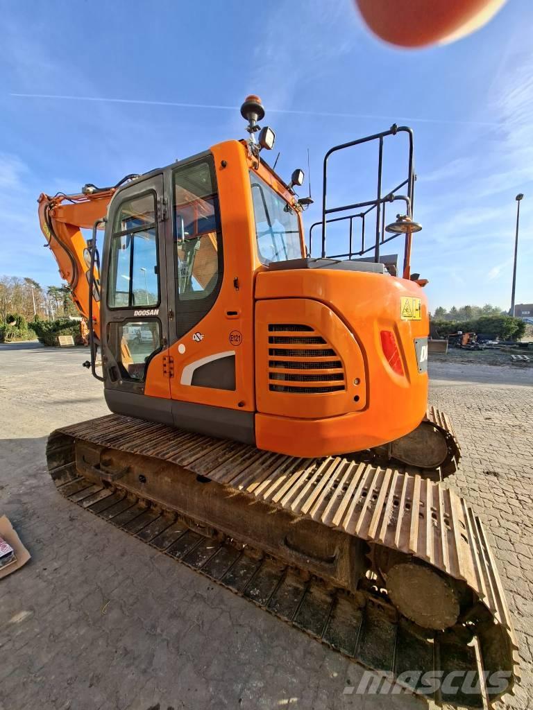 Doosan DX 140 LCR Kāpurķēžu ekskavatori
