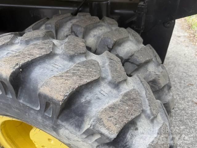 New Holland WE 170 C Ekskavatori uz riteņiem