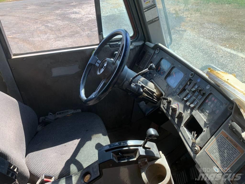 CAT 771 D Karjeras kravas automašīnas