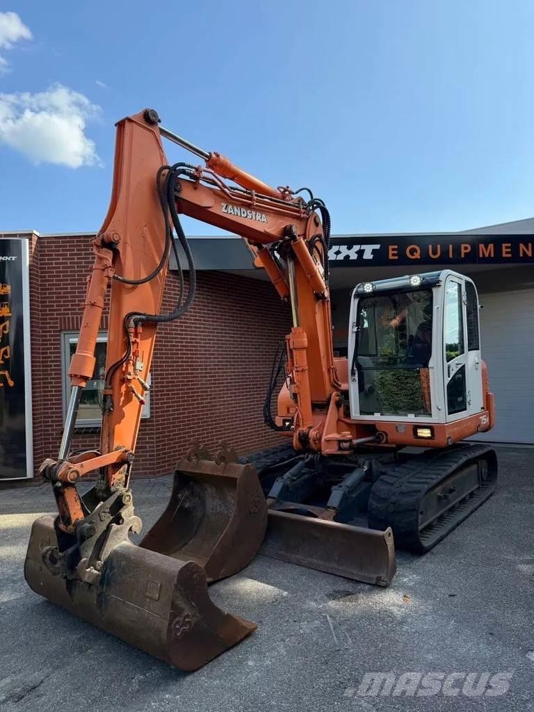 Doosan S75-V Kāpurķēžu ekskavatori