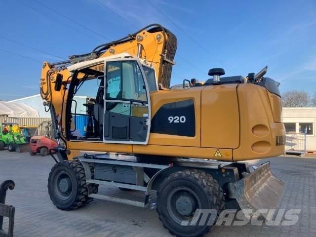 Liebherr A920 Ekskavatori uz riteņiem