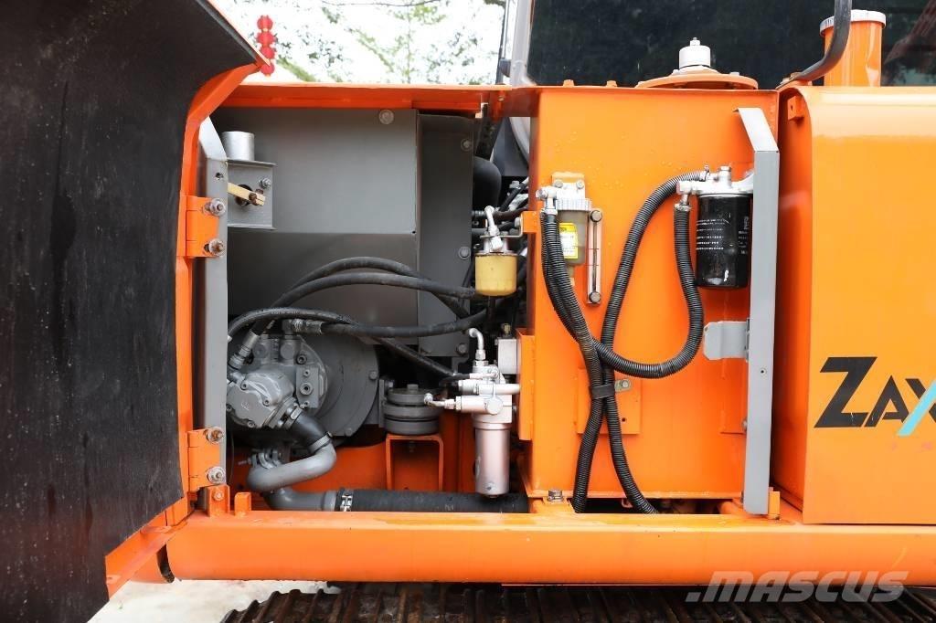 Hitachi ZX 60 Kāpurķēžu ekskavatori