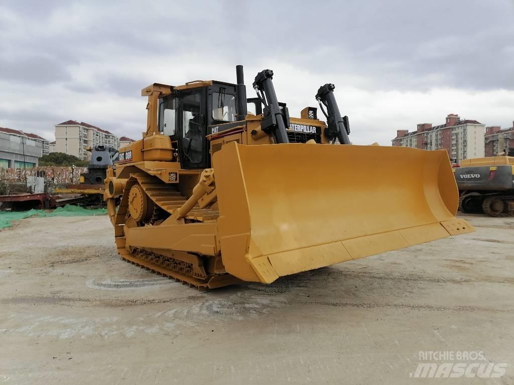 CAT D 8 R Kāpurķēžu buldozeri